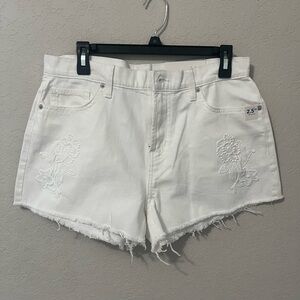 Arizona Jean White Embroidered Jean Shorts